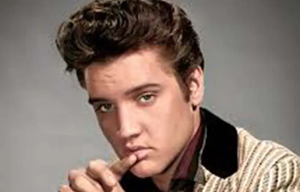 Elvis Presley article par Tony Mayer